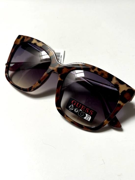 New GUESS Oversized Cat Eye Sunglasses GO00045 Acetate Leopard Print Gold Trim main image 7